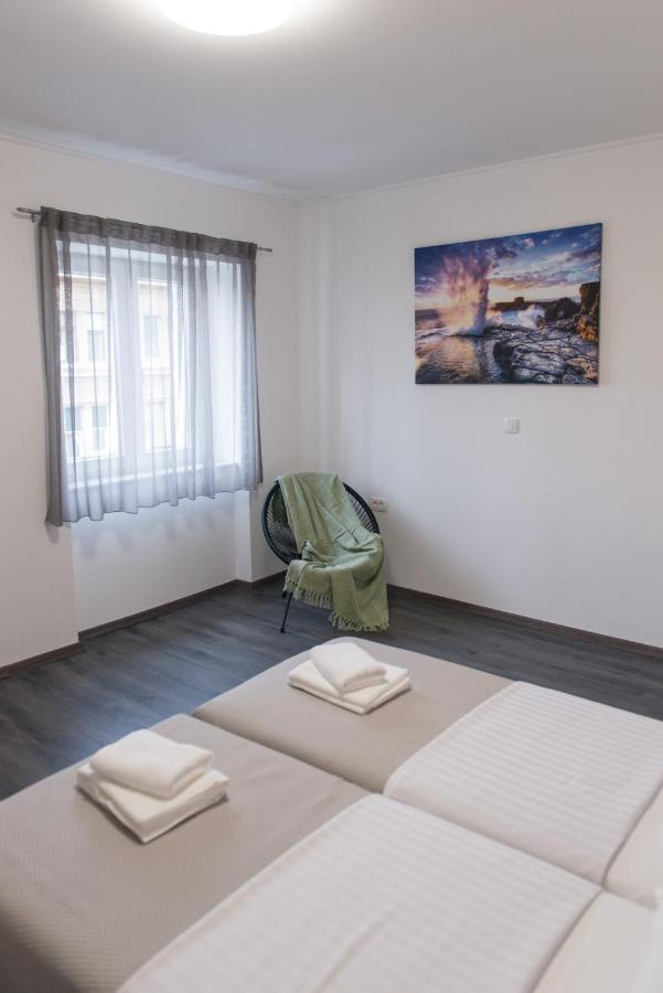 Apartments Sherri Рийека Екстериор снимка